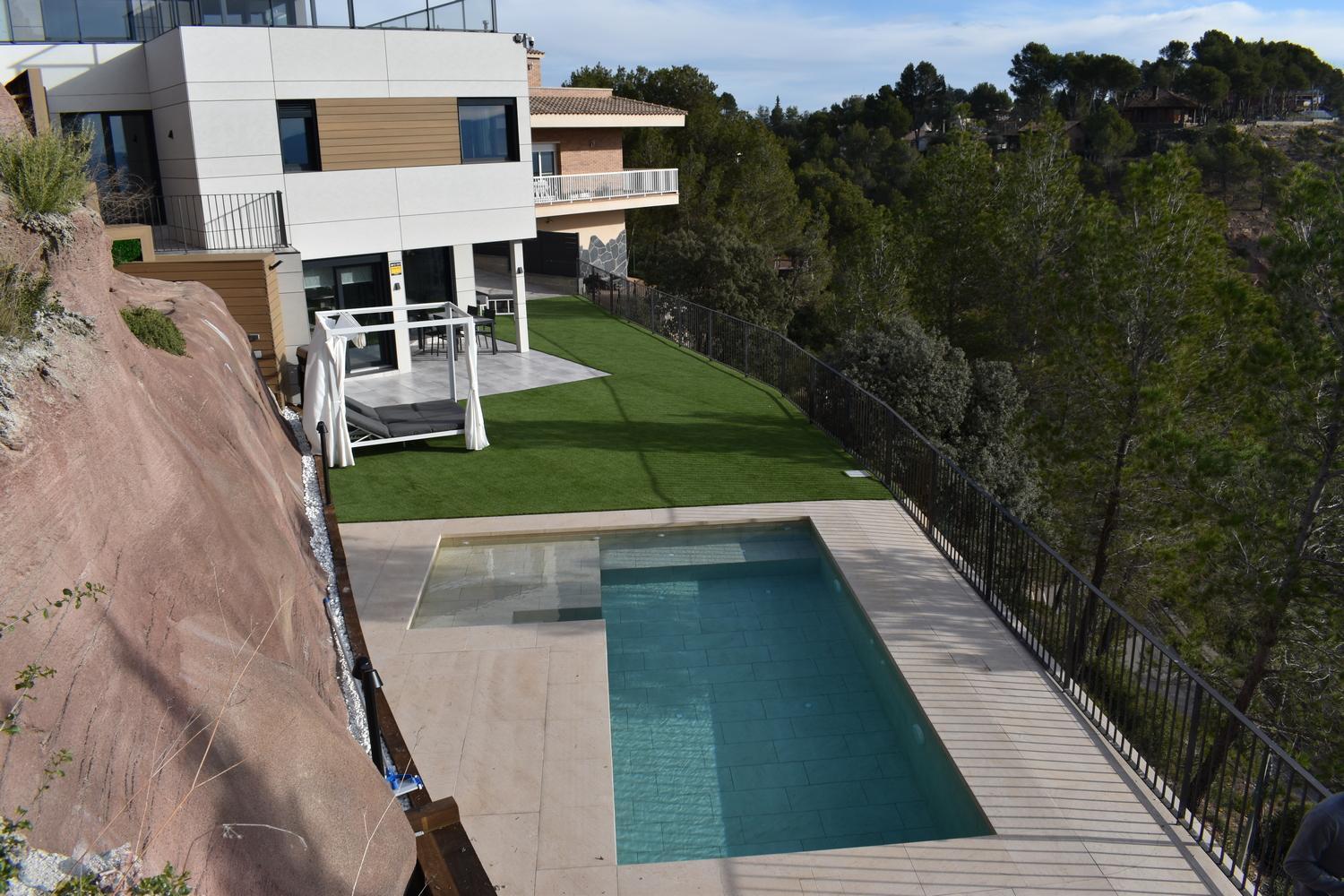 Eagle'S Nest Apartment Castellnou de Bages Ngoại thất bức ảnh