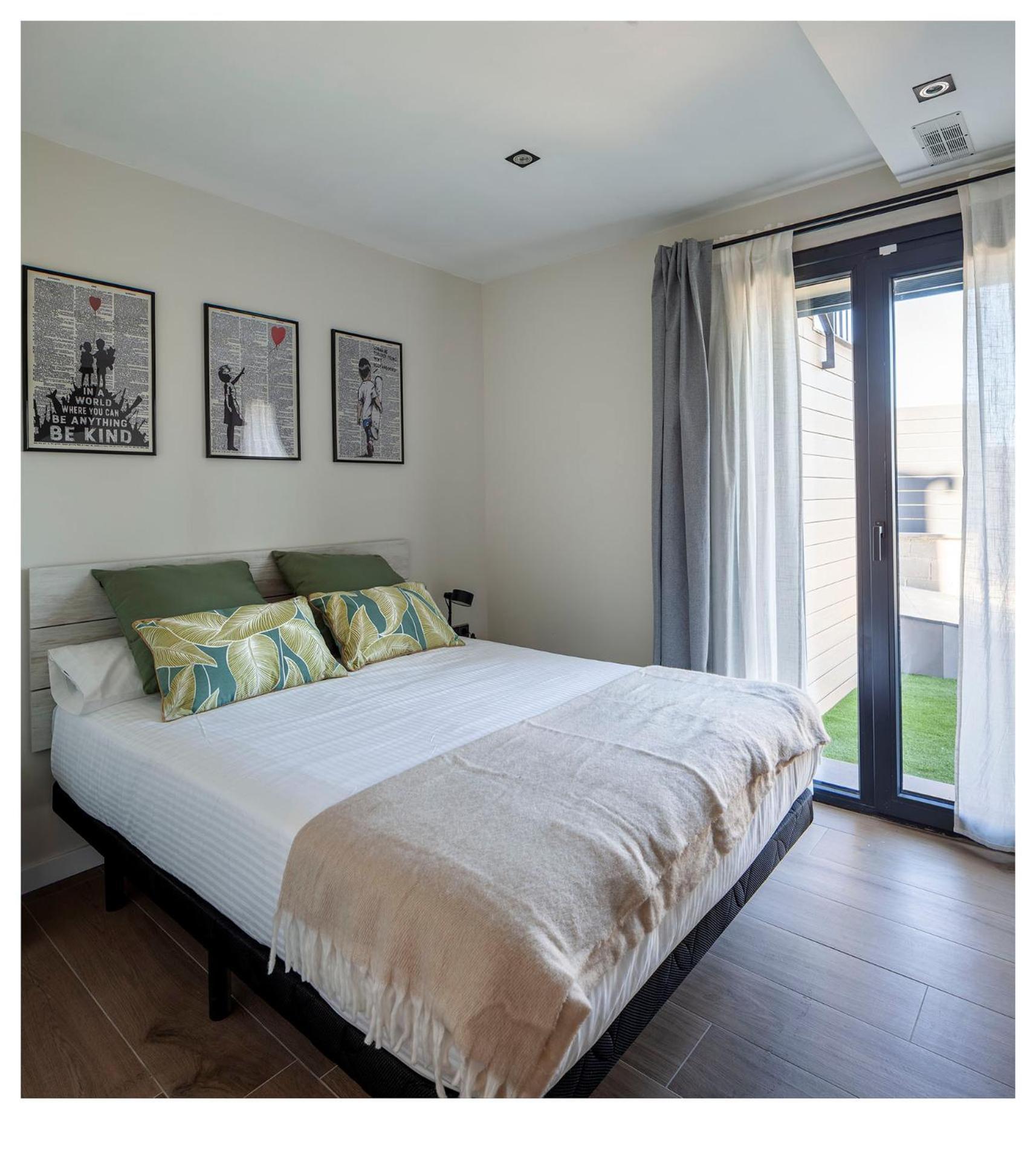 Eagle'S Nest Apartment Castellnou de Bages Ngoại thất bức ảnh