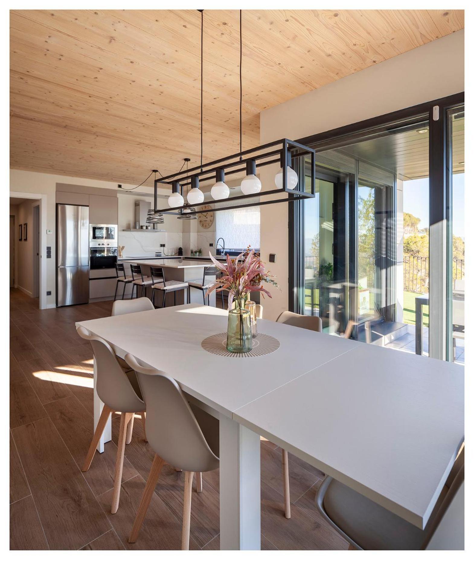 Eagle'S Nest Apartment Castellnou de Bages Ngoại thất bức ảnh